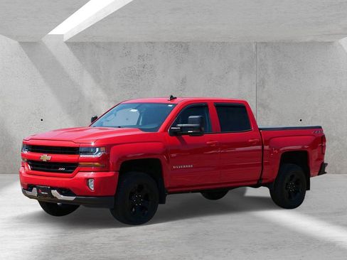 Used 2018 Chevrolet Silverado 1500 LT w/ All Star Edition AWD/4WD image 6