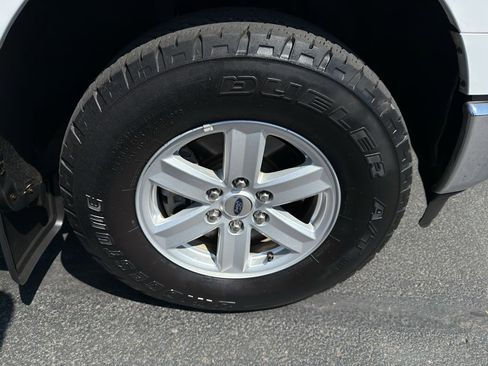 Used 2021 Ford F150 XLT w/ Trailer Tow Package AWD/4WD image 9