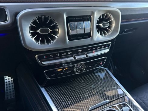 Used 2024 Mercedes-Benz G 63 AMG 4MATIC image 18