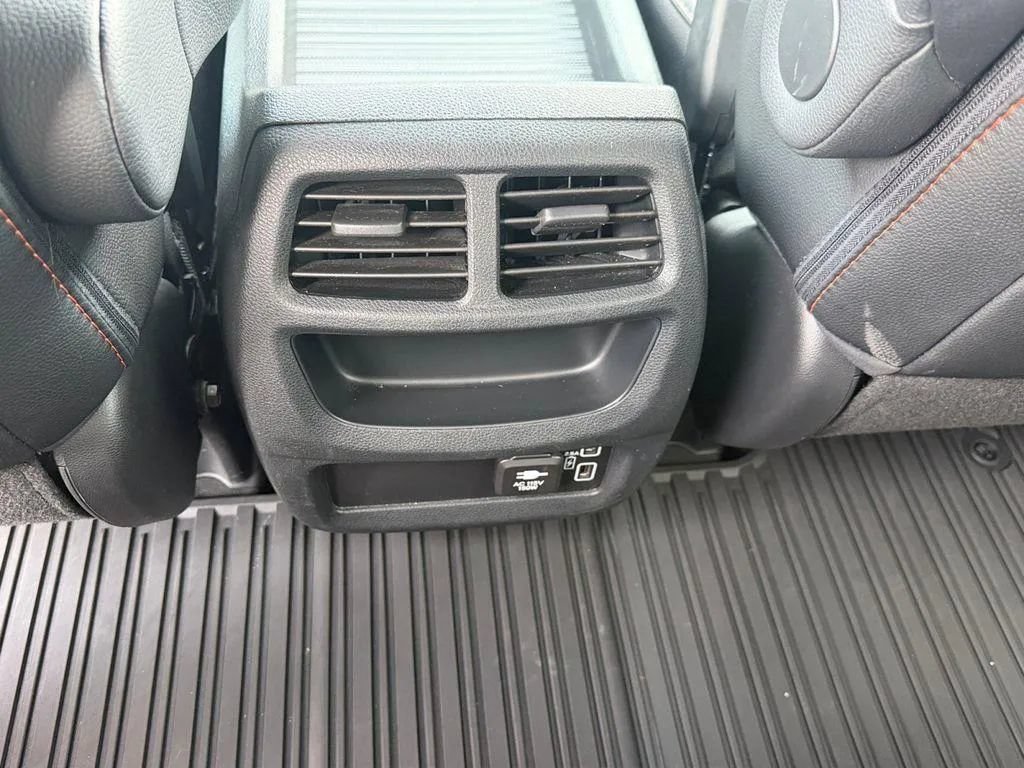 Used 2023 Honda Passport TrailSport image 11