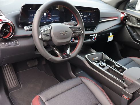 New 2027 Chevrolet Equinox RS w/ Safety and Technology Package AWD/4WD image 5