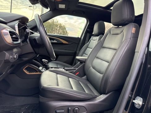 Used 2023 Chevrolet TrailBlazer ACTIV w/ Sun and Liftgate Package image 36