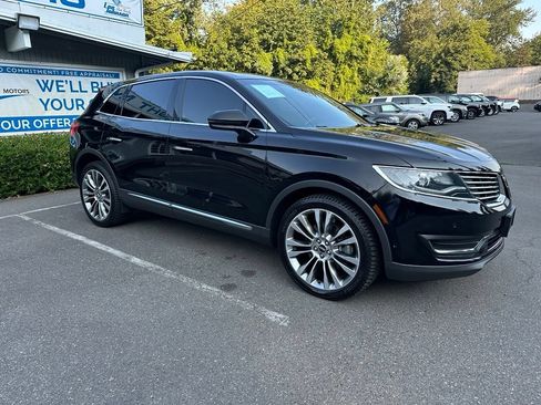 Used 2018 Lincoln MKX Reserve w/ Canadian Touring Package AWD/4WD image 3