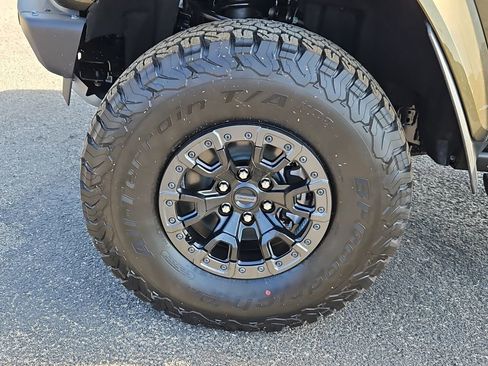 New 2026 Ford Bronco Raptor image 17