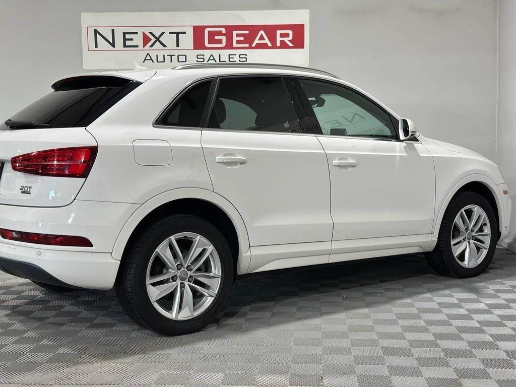 Used 2016 Audi Q3 2.0T Premium Plus w/ Technology Package AWD/4WD image 9