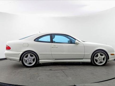 Used 2002 Mercedes-Benz CLK 430 Coupe image 8