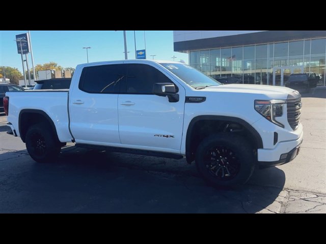 Used 2022 GMC Sierra 1500 AT4X AWD/4WD image 2