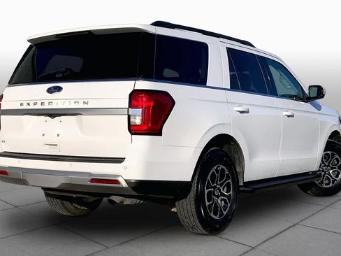 Used 2024 Ford Expedition XLT RWD image 13