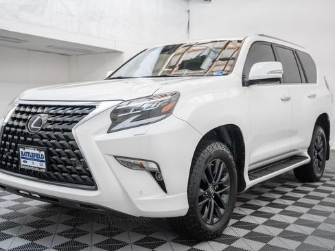 Used 2022 Lexus GX 460 Premium w/ Premium Plus Package AWD/4WD image 3