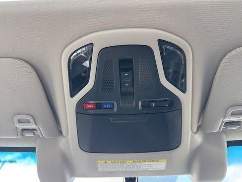 Used 2022 Subaru Legacy Limited image 27