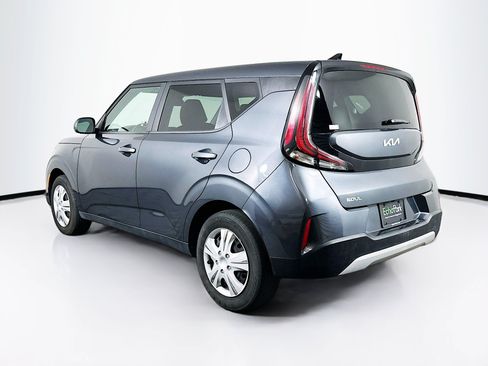 Used 2023 Kia Soul LX FWD image 5
