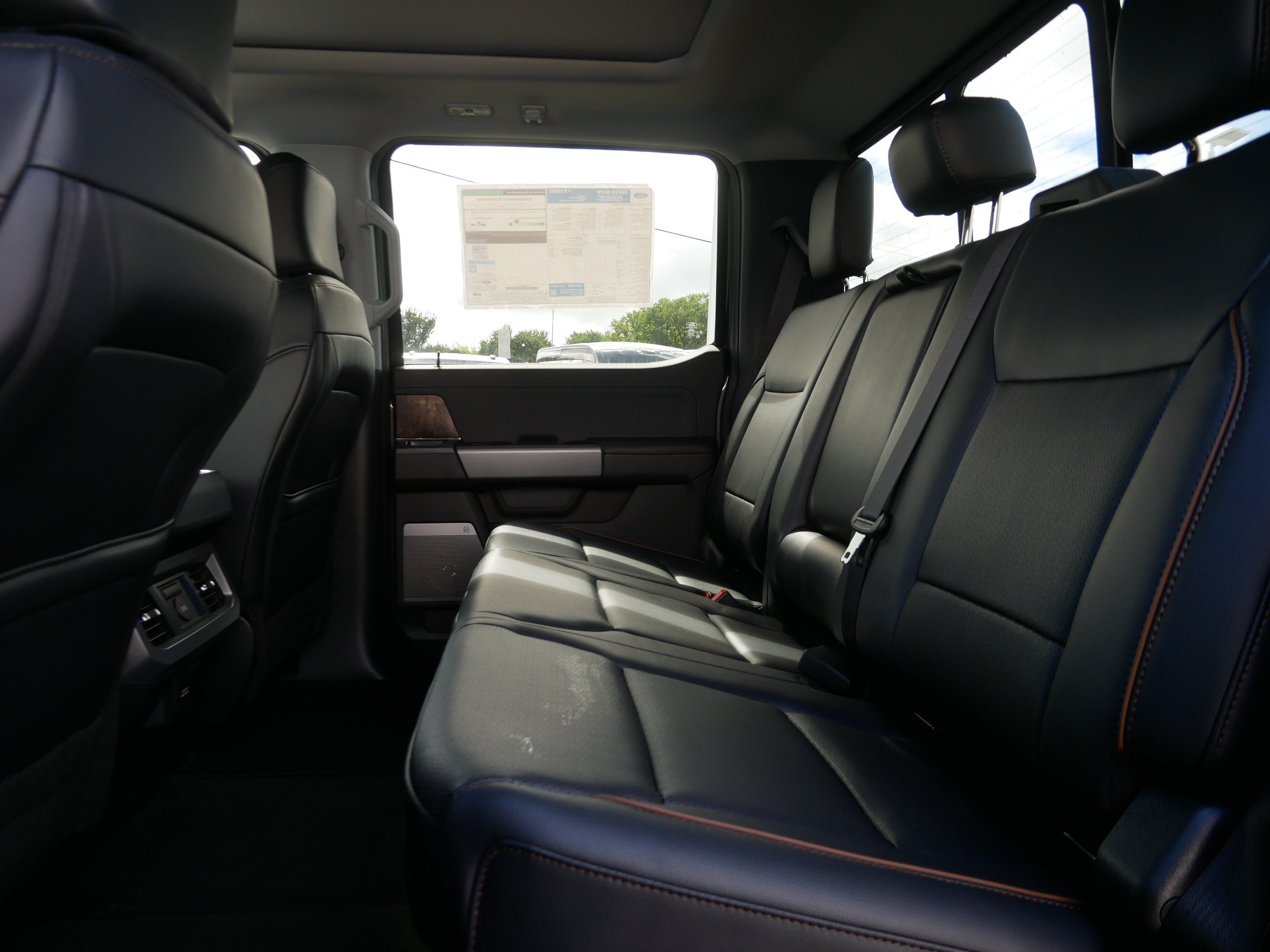 New 2026 Ford F350 Lariat w/ Tremor Off-Road Package AWD/4WD image 7