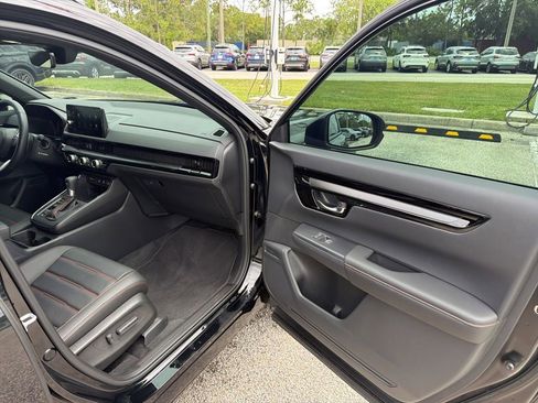 Used 2026 Honda CR-V Sport Touring image 8