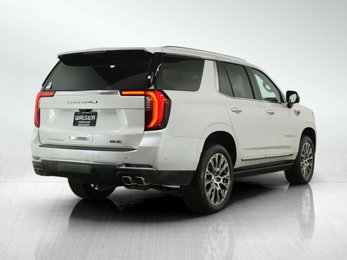 Used 2025 GMC Yukon Denali w/ Denali Reserve Package AWD/4WD image 5