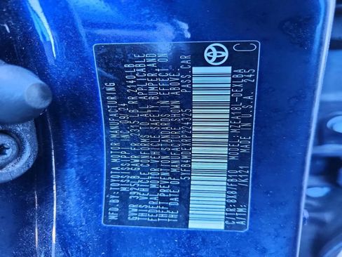 Used 2024 Toyota Corolla LE image 12