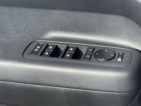 Used 2025 Hyundai Santa Fe SE image 20