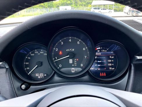 Used 2024 Porsche Macan GTS AWD/4WD image 25