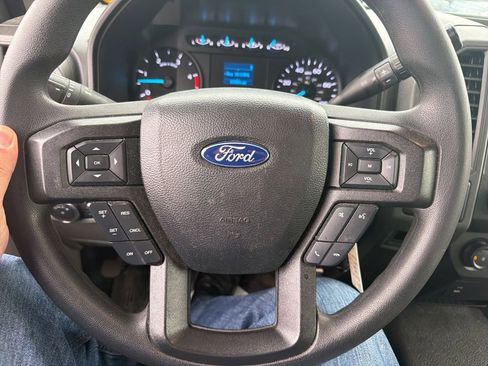 Used 2021 Ford F250 XL w/ Power Equipment Group image 19