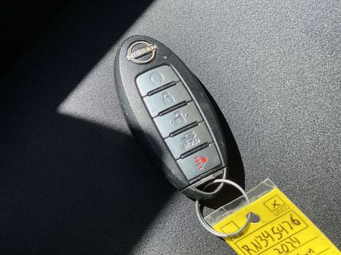 Used 2024 Nissan Altima 2.5 SV FWD image 31
