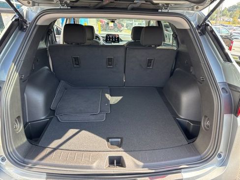 New 2025 Chevrolet Blazer LT w/ Midnight/Sport Edition image 24