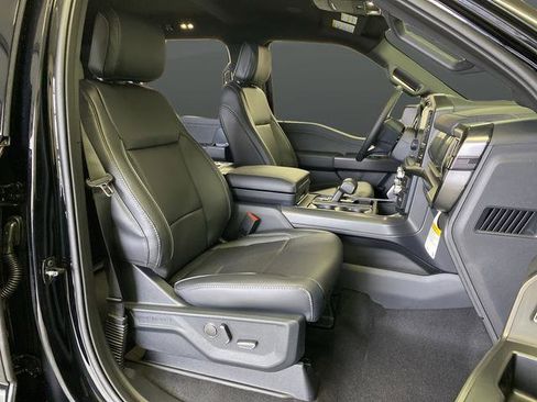 New 2026 Ford F150 Lariat w/ Equipment Group 502A High image 31