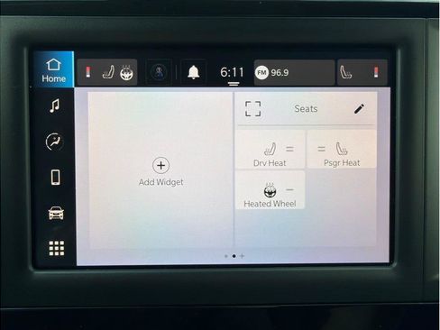 Used 2023 Chrysler Voyager LX FWD image 22