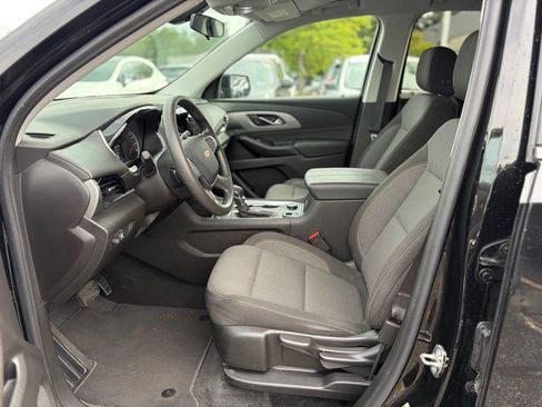 Used 2021 Chevrolet Traverse LS w/ LPO, Blackout Package FWD image 22