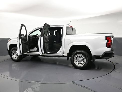 Used 2023 Chevrolet Colorado W/T RWD image 34