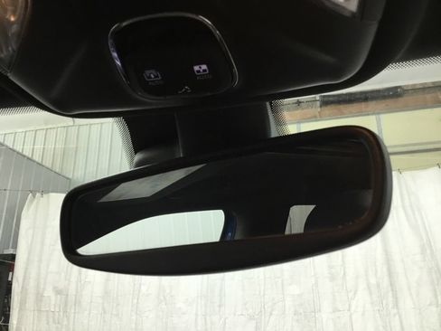 Used 2023 Jeep Compass Limited w/ Sun and Sound Group AWD/4WD image 29