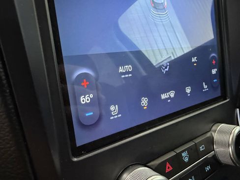 Used 2023 Ford Edge Titanium w/ Cargo Accessory Package AWD/4WD image 30