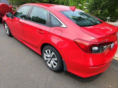 Used 2023 Honda Civic LX image 14