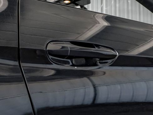 Used 2019 Ford Mustang Coupe image 34