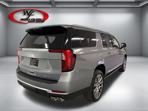 New 2026 GMC Yukon XL Denali w/ Sun & Power Step Package RWD image 6