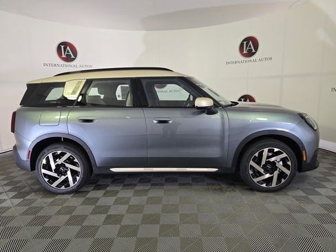 New 2026 MINI Cooper Countryman S image 3