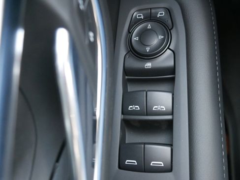 New 2024 Chevrolet Tahoe 4WD w/ Remote Keyless Entry Package image 27