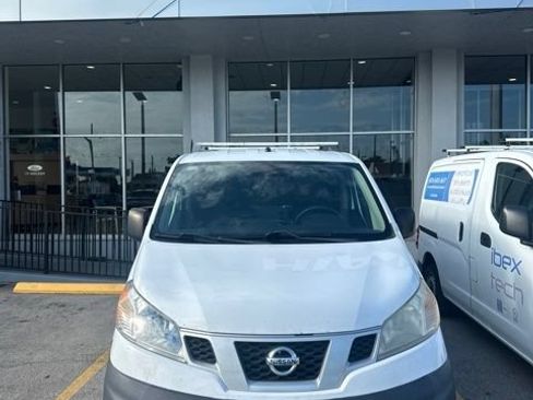 Used 2015 Nissan NV200 S w/ Cruise Control Package FWD image 1