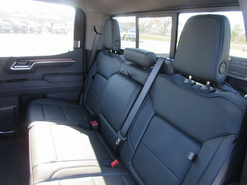 New 2026 GMC Sierra 1500 Denali w/ Denali Reserve Package image 15