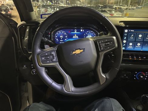 Used 2022 Chevrolet Silverado 1500 LTZ image 16