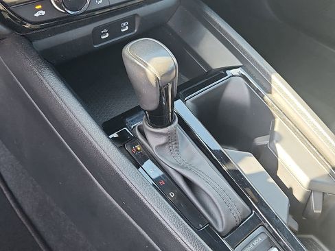 Used 2023 Honda Accord Sport image 16