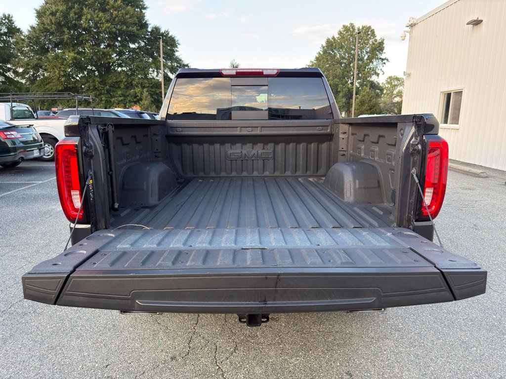 Used 2025 GMC Sierra 1500 SLT w/ SLT Premium Plus Package AWD/4WD image 36