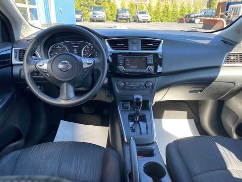 Used 2016 Nissan Sentra SV FWD image 7