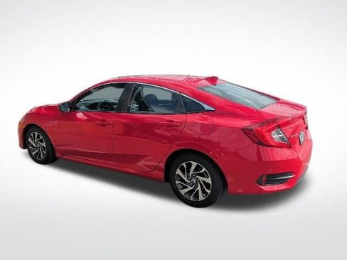 Used 2017 Honda Civic EX image 4