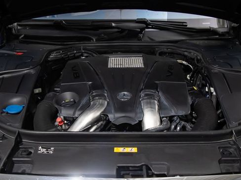 Used 2014 Mercedes-Benz S 550 Sedan image 4