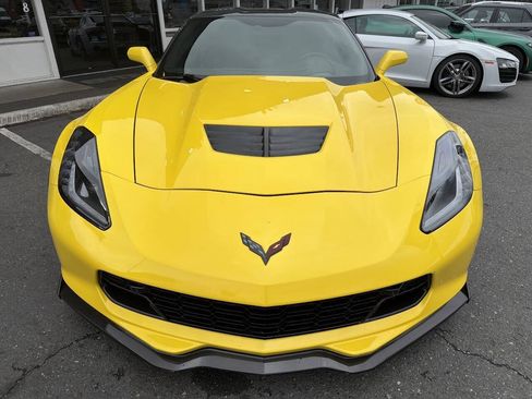 Used 2017 Chevrolet Corvette Z06 RWD image 12