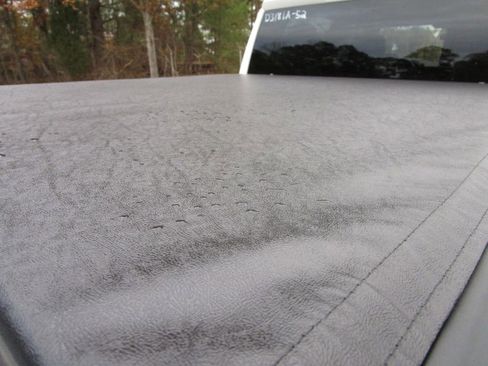 Used 2024 GMC Sierra 1500 SLE w/ X31 Off-Road Package image 17