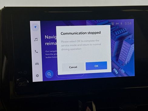 Used 2025 Toyota Corolla LE image 16