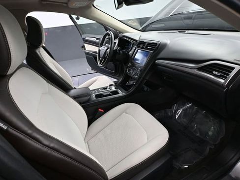 Used 2020 Ford Fusion SE w/ Equipment Group 151A image 48