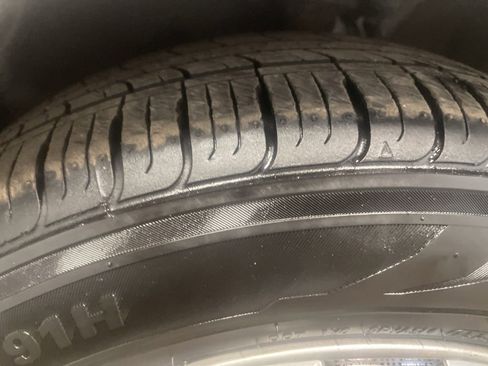 Used 2018 Toyota Prius Two image 38