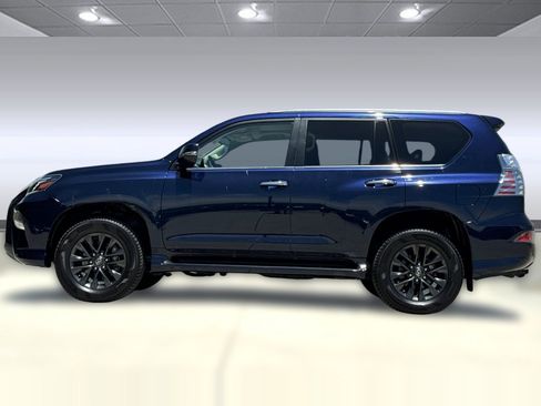 Used 2023 Lexus GX 460 Premium w/ Premium Package AWD/4WD image 2