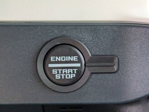 New 2025 Ford Bronco Heritage Edition image 30